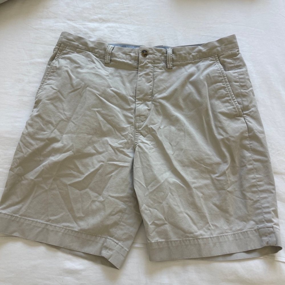 Polo Ralph Lauren Classic Fit Khaki Shorts